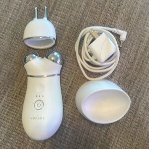 Like New NuFace White Facial Toning Device Set
